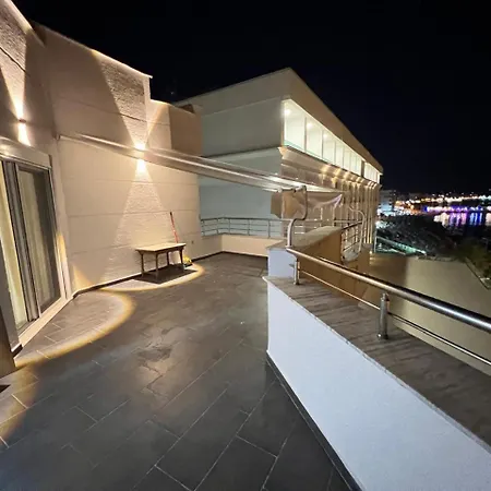 Terrace View Апартаменты